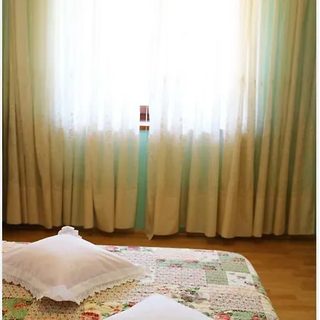 Apartman Lovric Lejlighed Rogotin