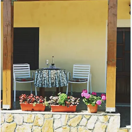 Apartman Lovric Διαμέρισμα
